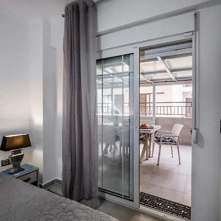Gng By Rentalspro - Nea Halkidiki Apartment