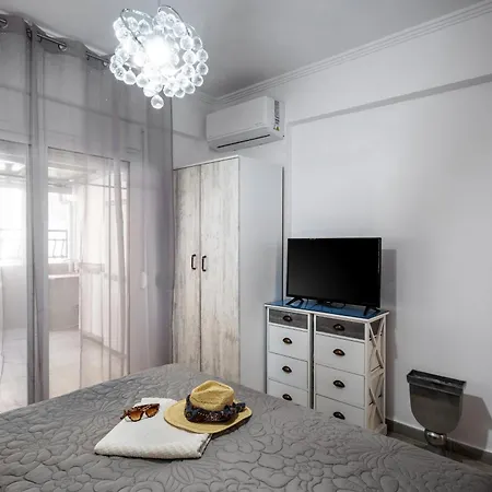 Gng By Rentalspro - Nea Halkidiki Apartamento